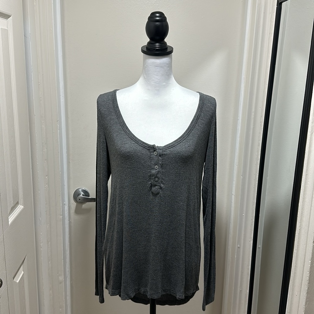 Brandy Melville Long Sleeve - Super Soft